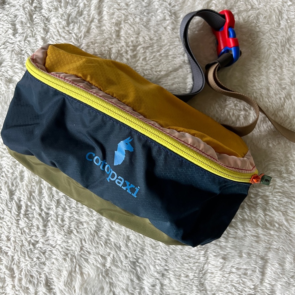 Cotopaxi Bataan Fanny Pack